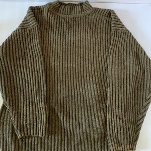 Men’s XL sweater